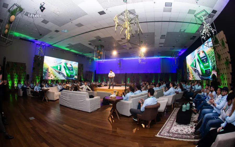 Streaming operation at a corporate event in lounge format